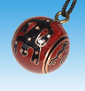 pendant1.png (35262 bytes)